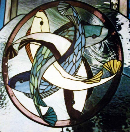 Stained glass interlocking fish