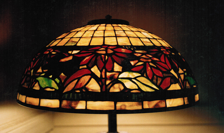 Reproduction of Tiffany 16" Poinsettia Lamp