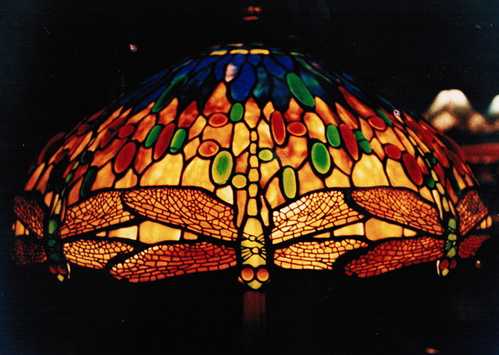 22" Tiffany Dragonfly Lamp Reproduction