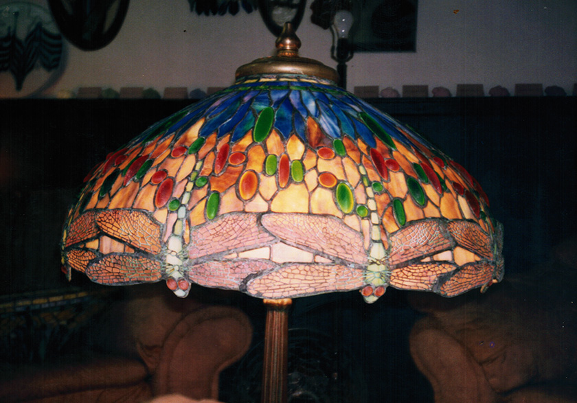22" Tiffany Dragonfly Lamp Reproduction