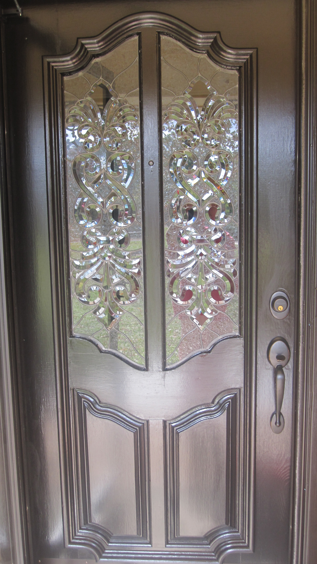 Clear textured and beveled glass door panels