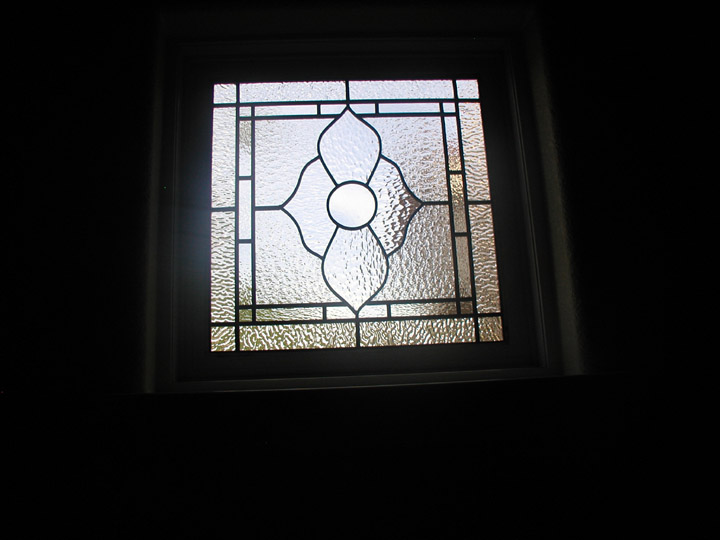 Leaded clear textured glass garage window